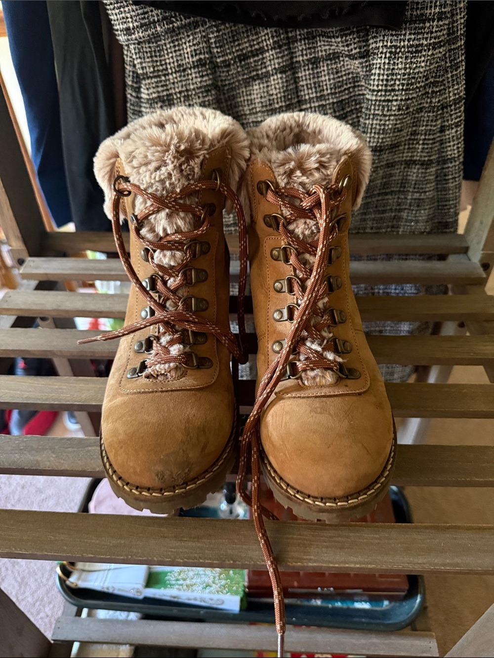 Women's Tan Faux-Fur Lined Hiking Boots